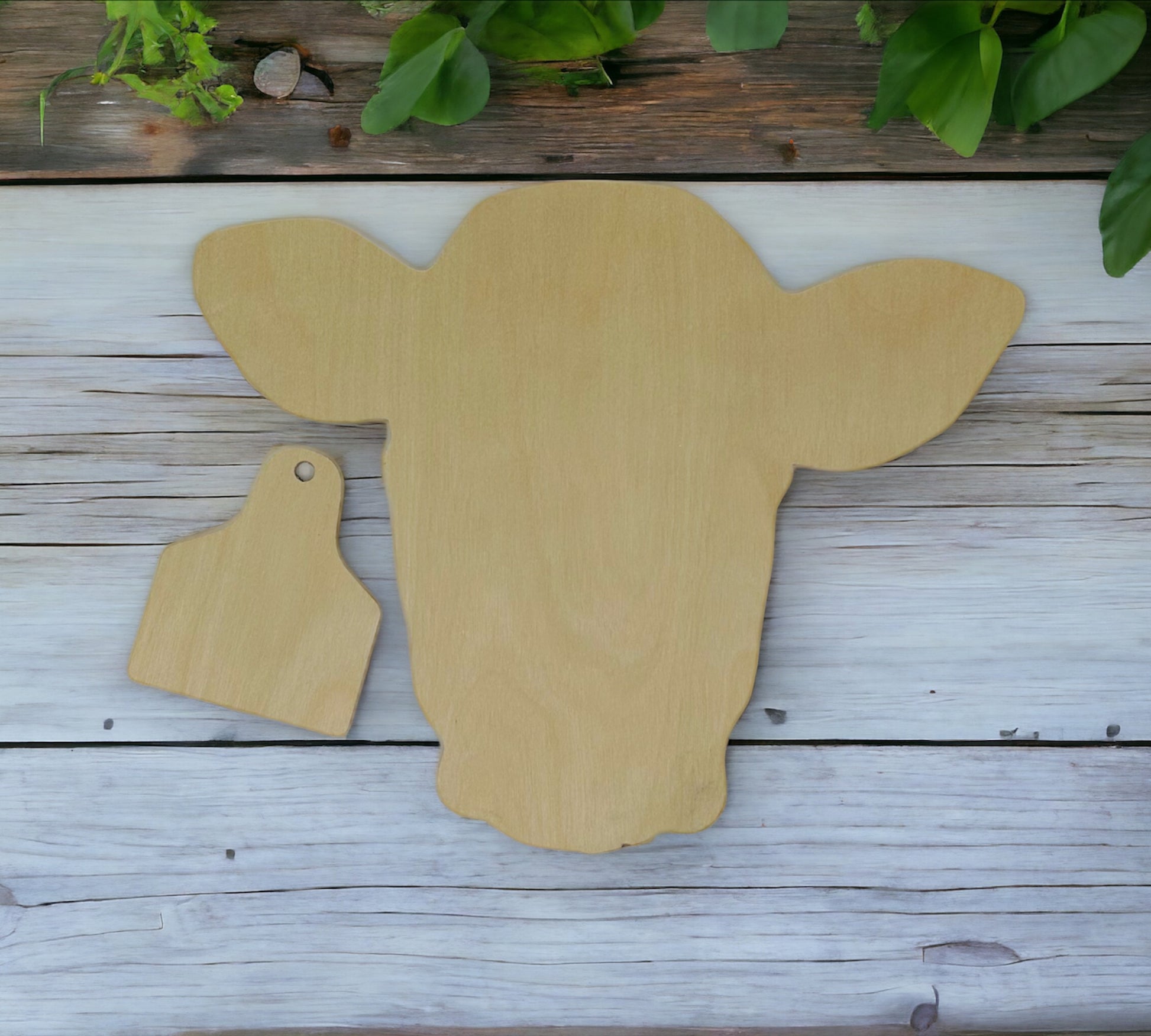wooden cow head farming crafting supplies cutout for art and DIY projects.